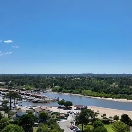 Chez Brens - A La Hume B&B 구장메스트라